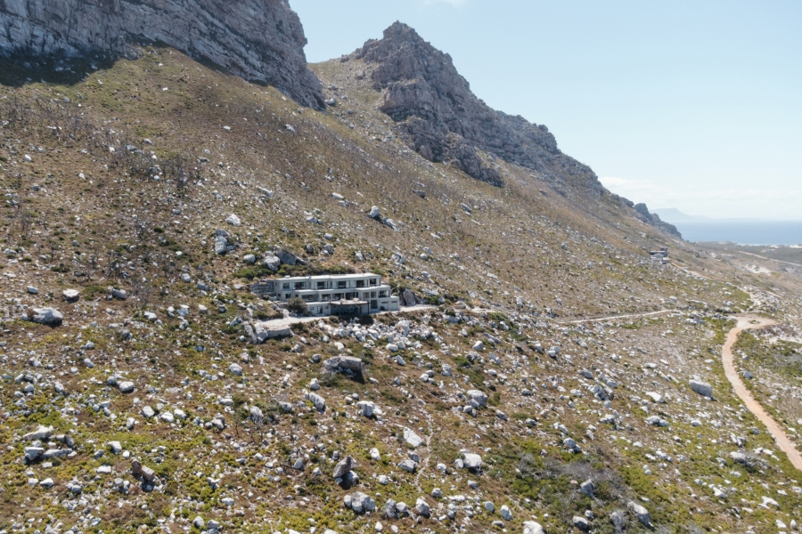 8 Bedroom Property for Sale in Pringle Bay Western Cape